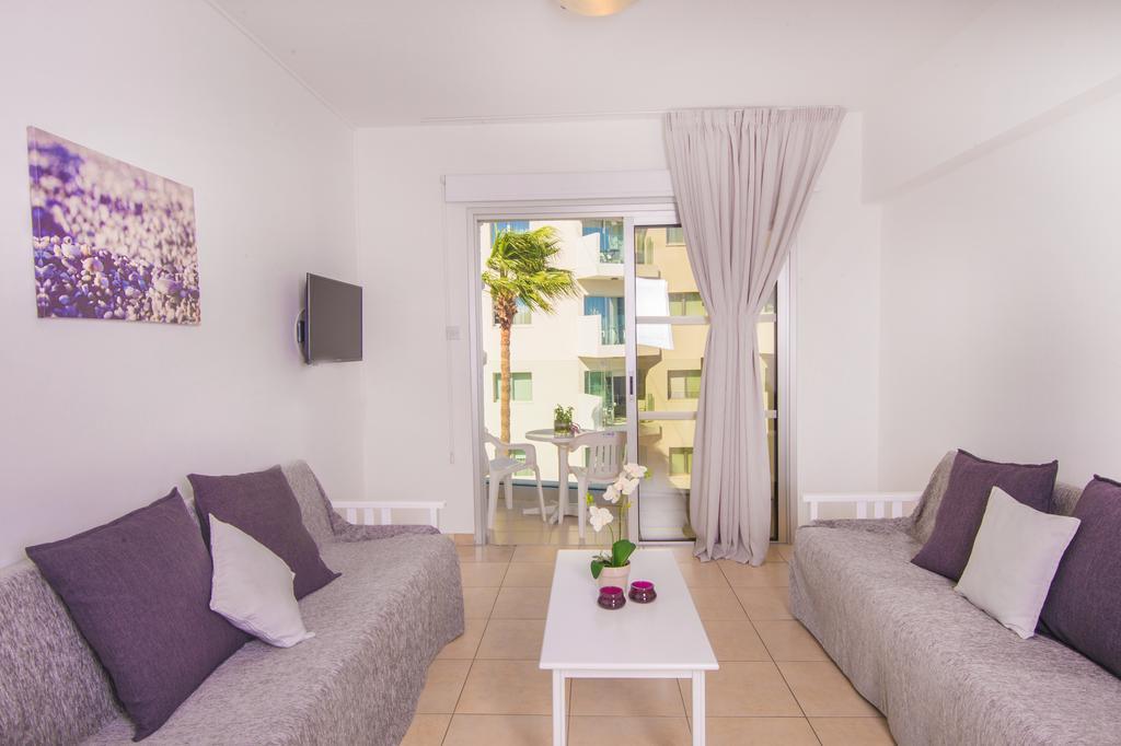 بروتاراس Alva Hotel Apartments المظهر الخارجي الصورة