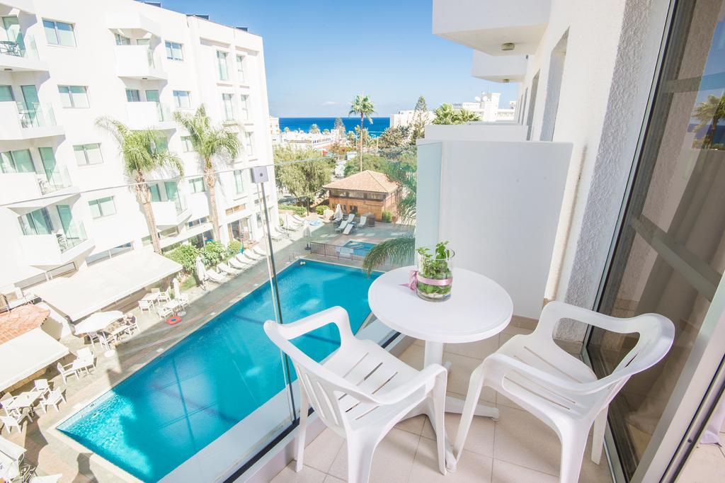بروتاراس Alva Hotel Apartments المظهر الخارجي الصورة